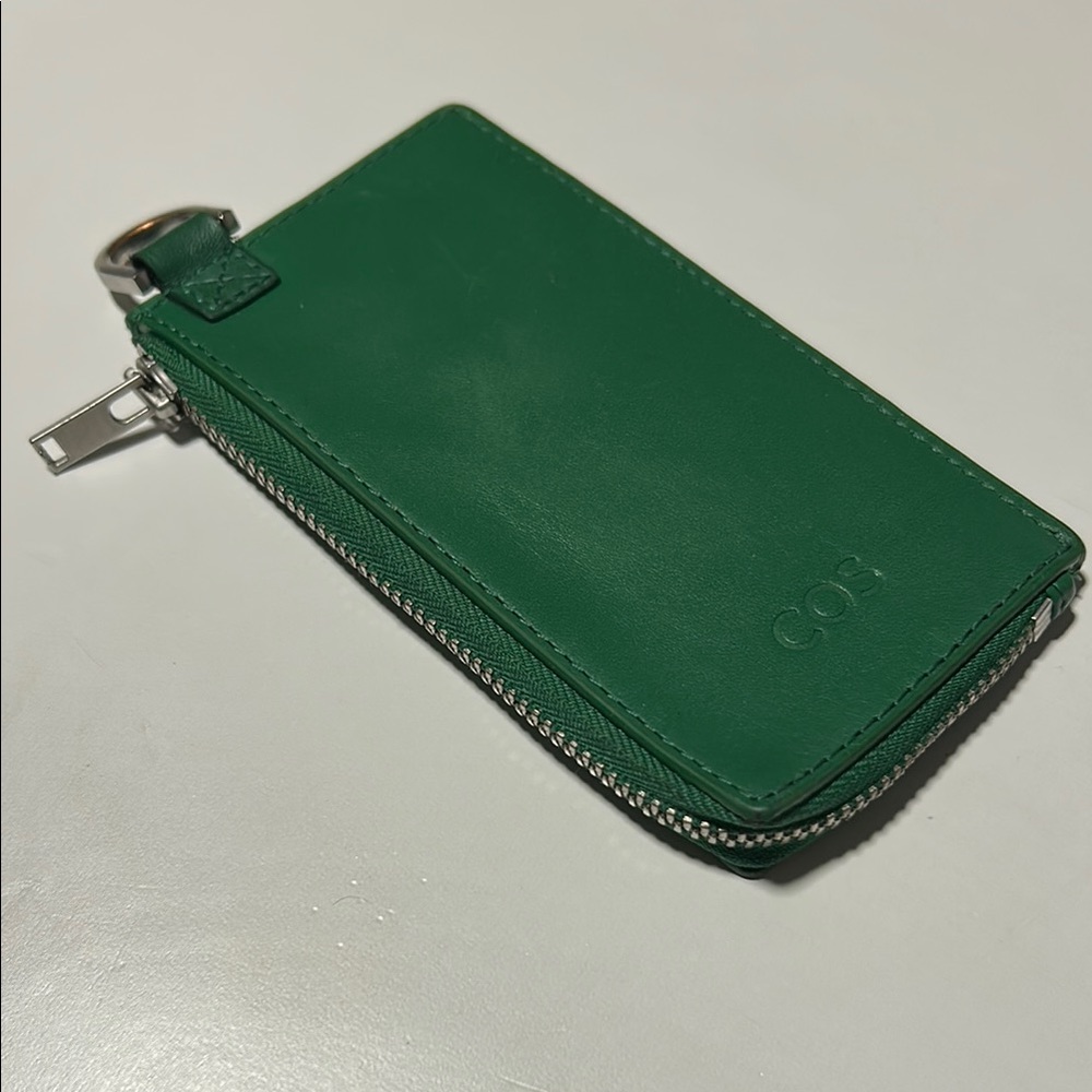 COS Green Leather Lanyard Card Holder